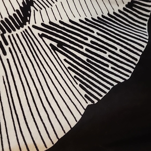 Chico Pima Floral Button Tunic sz 2 (large) - Picture 3 of 8